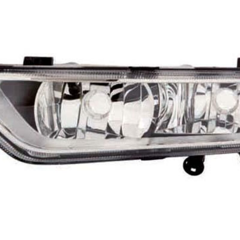 Faro Antiniebla Izquierdo Volkswagen Passat año 2010 a 2014