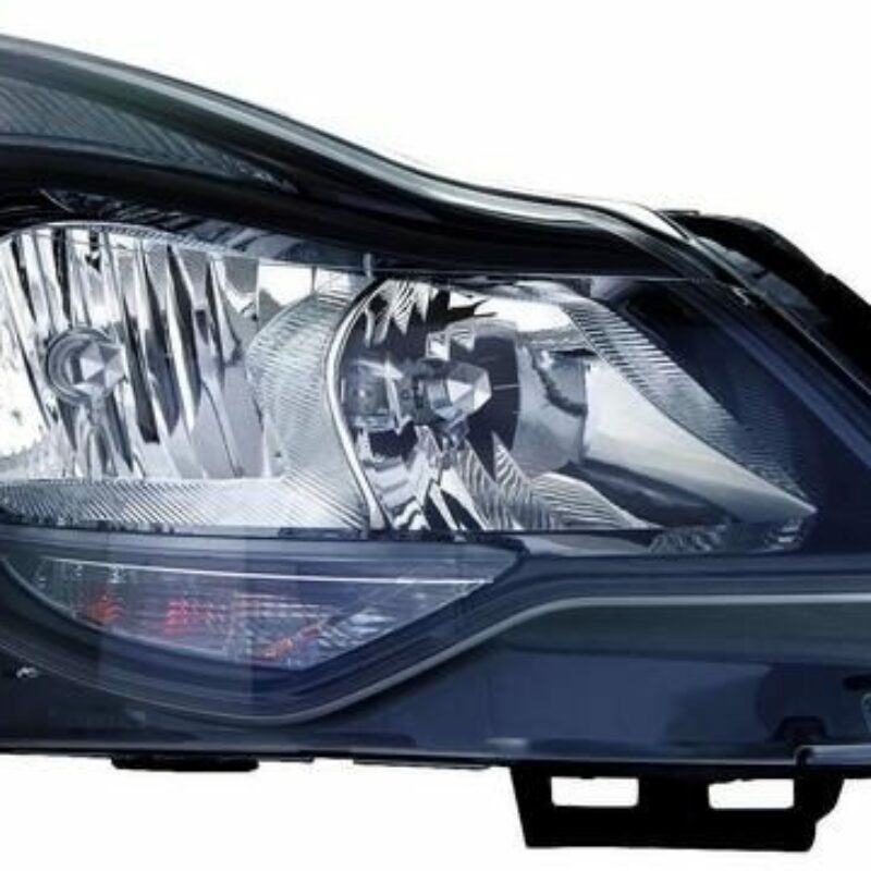 Faro Delantero Derecho Opel Corsa D año 2011 a 2014