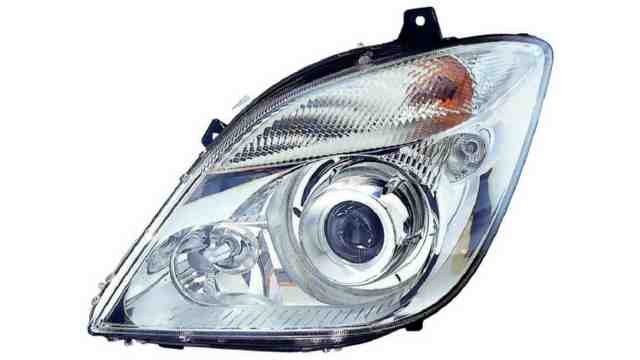 Faro Delantero Izquierdo Mercedes Sprinter año 2006 a 2012 XENON