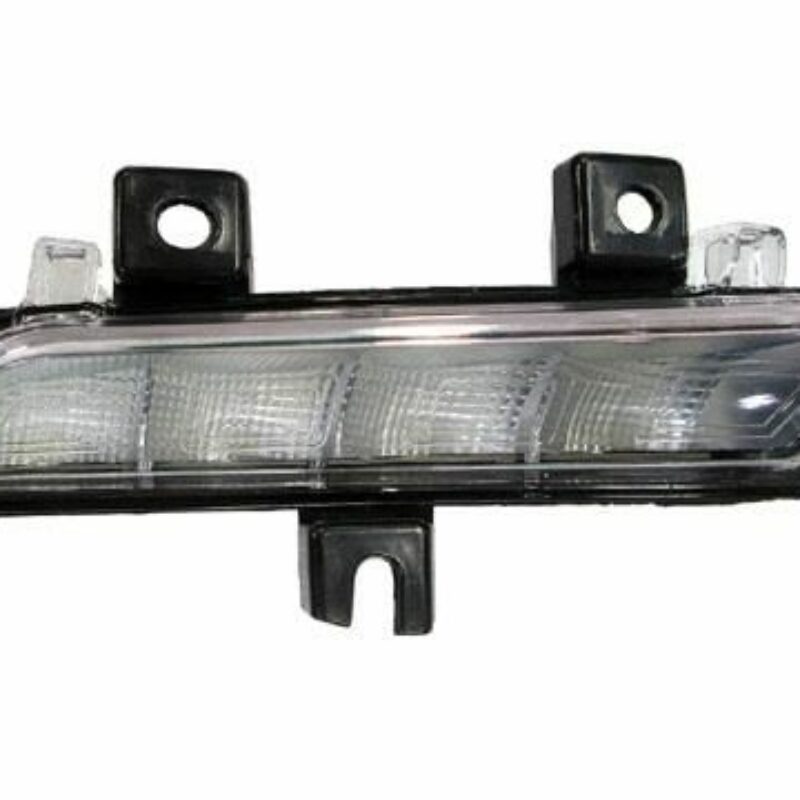 Piloto Frontal Derecho Renault Clio Iv año 2012 a 2019 LED