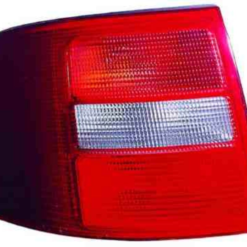 Piloto Trasero Derecho Audi A6 año 1997 a 1999 Avant