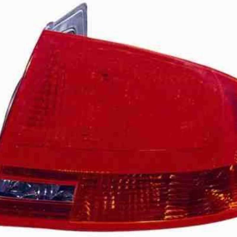 Piloto Trasero Derecho Audi S4 año 2004 a 2007