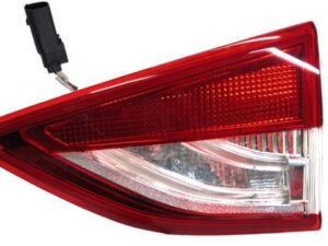 Piloto Trasero Derecho Ford Kuga II año 2013 a 2017 LED