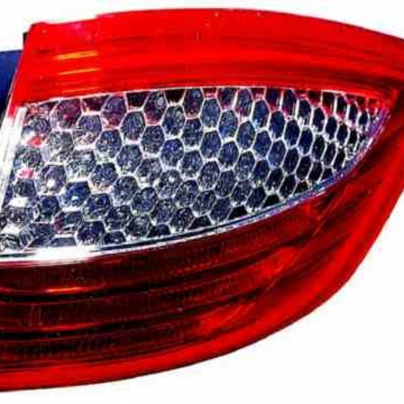 Piloto Trasero Derecho Ford Mondeo IV Station Wagon año 2007 a 2010
