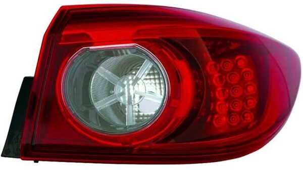 Piloto Trasero Derecho Mazda 3 Sedan 4 Puertas año 2013 a 2017 LED