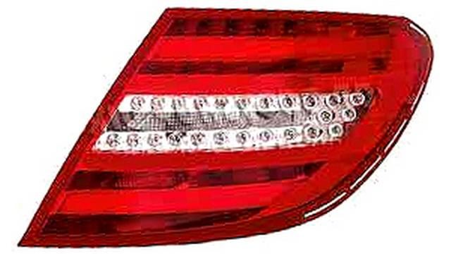 Piloto Trasero Derecho Mercedes Clase C W204 Sedan 4p año 2010 a 2014 LED
