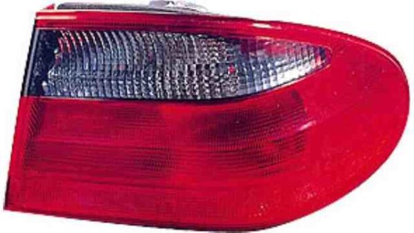 Piloto Trasero Derecho Mercedes W210 E Class Berlina año 1999 a 2002