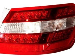 Piloto Trasero Derecho Mercedes W212 E Class Berlina año 2009 a 2013 LED