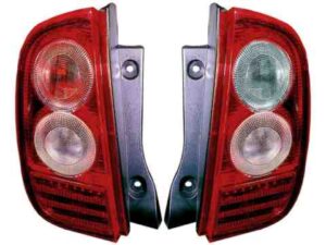 Piloto Trasero Derecho Nissan Micra (k12) año 2003 a 2007