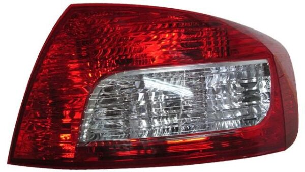 Piloto Trasero Derecho Peugeot 407 Berlina 4p año 2009 a 2019