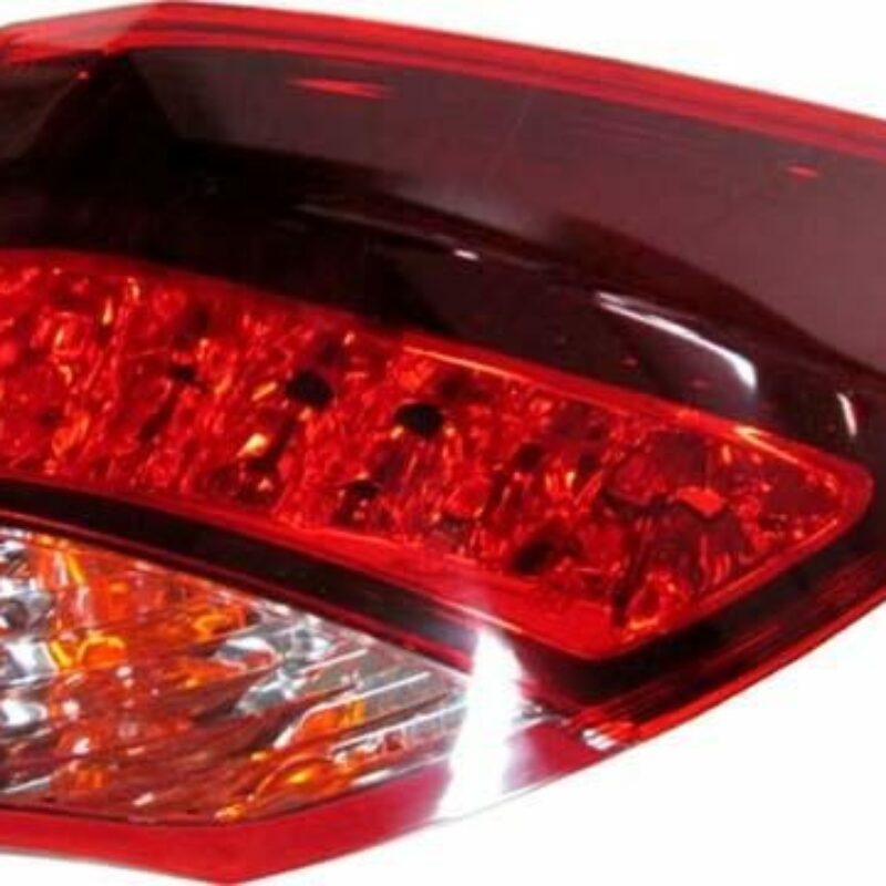 Piloto Trasero Derecho Renault Laguna III Berlina año 2011 a 2019 LED