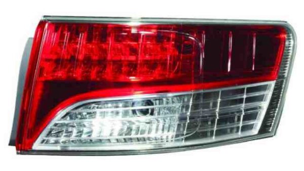 Piloto Trasero Derecho Toyota Avensis Sedan 4p año 2008 a 2012