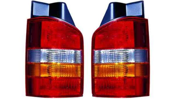 Piloto Trasero Derecho Volkswagen Transporter T5 / Multivan / Caravelle 2p año 2003 a 2009