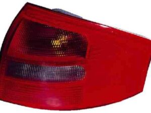 Piloto Trasero Izquierdo Audi A6 año 1997 a 1999 Berlina