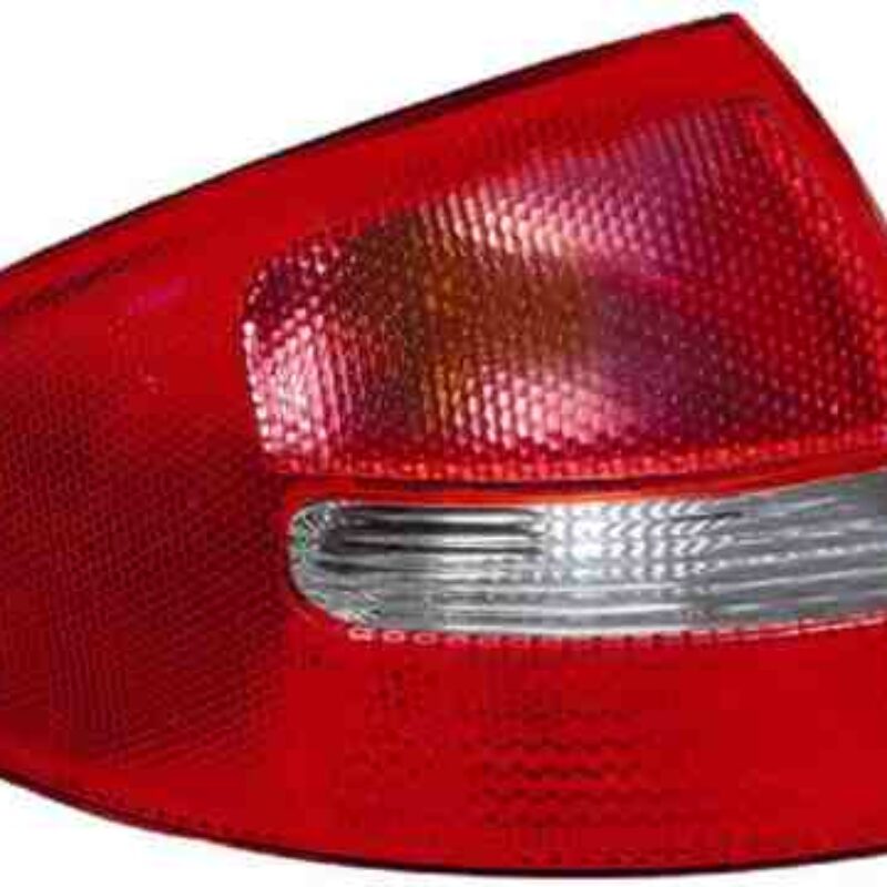 Piloto Trasero Izquierdo Audi A6 año 2001 a 2004 Berlina