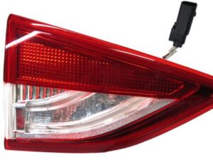 Piloto Trasero Izquierdo Ford Kuga II año 2013 a 2017 LED
