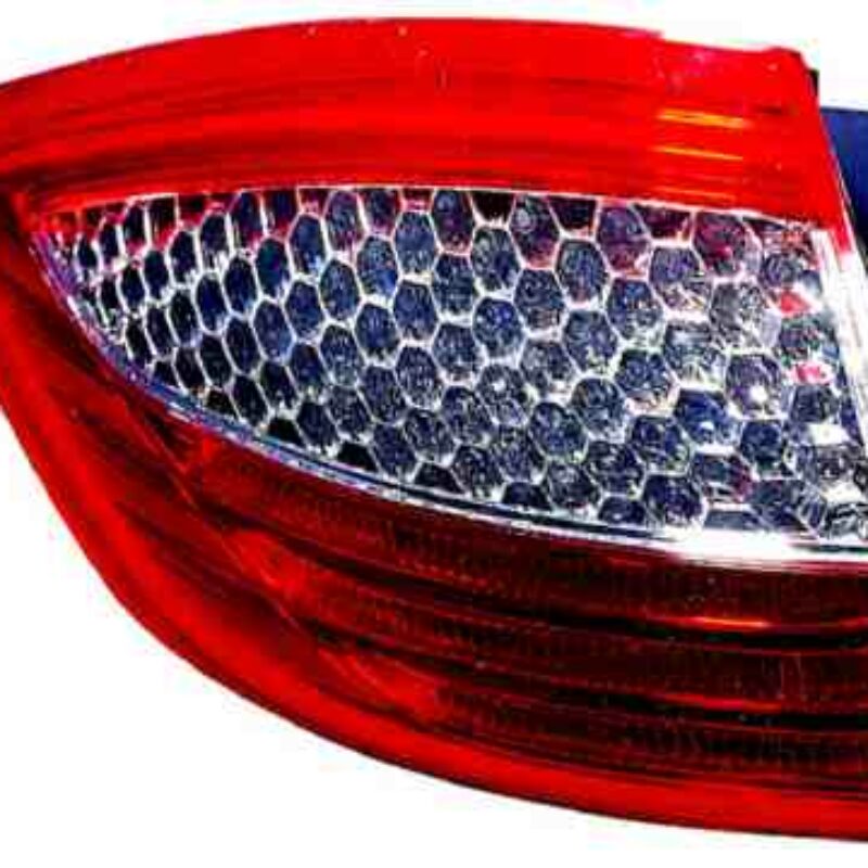Piloto Trasero Izquierdo Ford Mondeo IV Station Wagon año 2007 a 2010