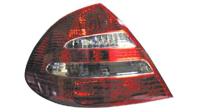 Piloto Trasero Izquierdo Mercedes W211 E Class Berlina año 2002 a 2006