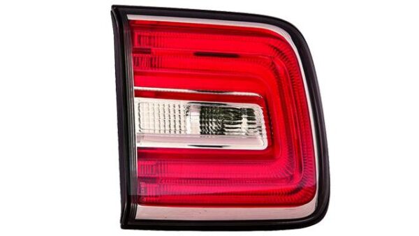 Piloto Trasero Izquierdo Nissan Patrol año 2014 a 2019 LED