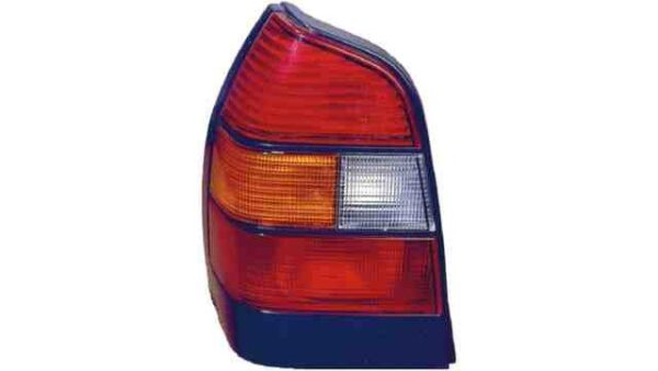 Piloto Trasero Izquierdo Nissan Primera (p10) 5p año 1990 a 1996