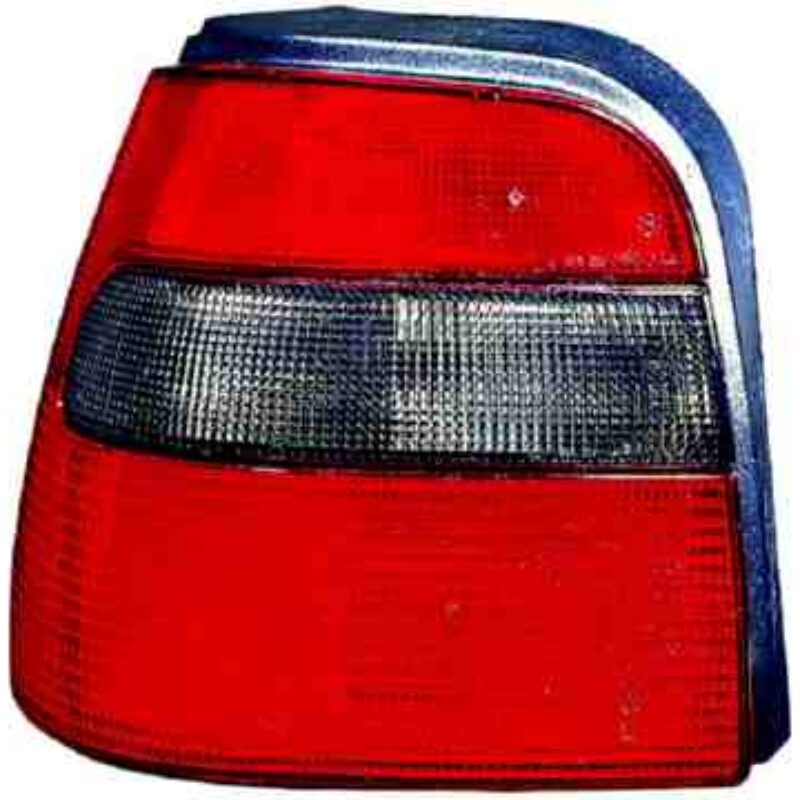 Piloto Trasero Izquierdo Skoda Felicia 5p / Combi  año 1994 a 1998