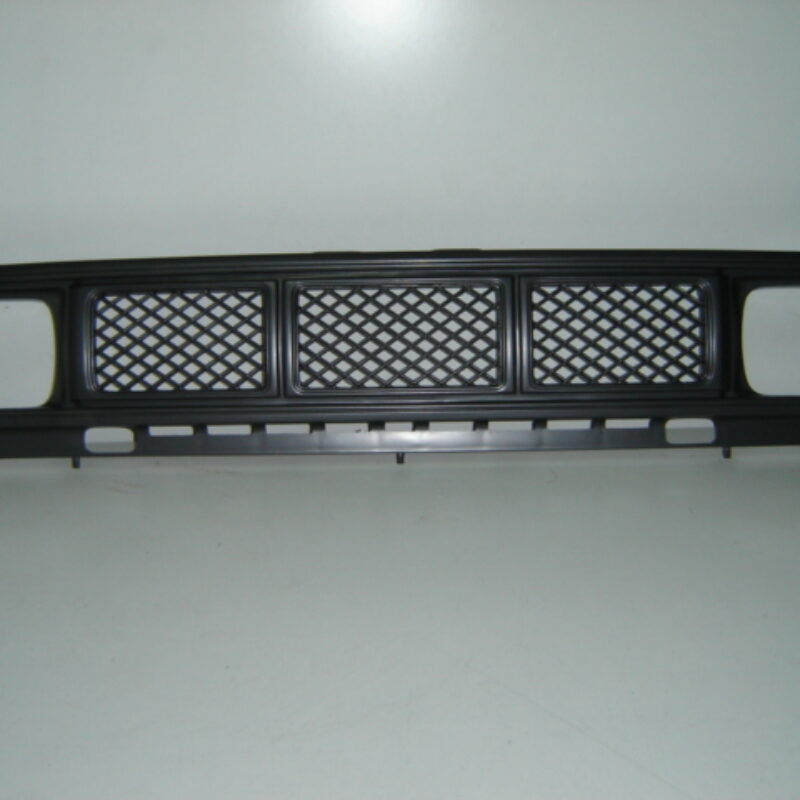 NISSAN D21 90-92*REJILLA