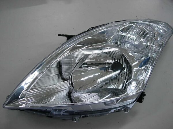SUZUKI SWIFT 11- FARO IZQUIERDO C/R ELECTRICA
 REF: 108.851602