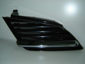 NISSAN PRIMERA 02-*REJILLA DERECHO