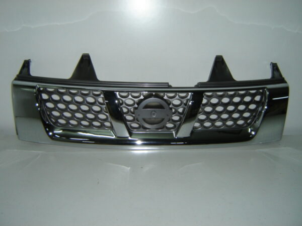 NISSAN D22 02-*REJILLA (CROMADO/GRIS)