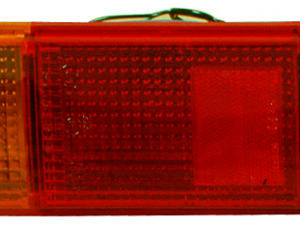 TOYOTA DYNA/HILUX*FARO TRASERO DERECHO CX AB