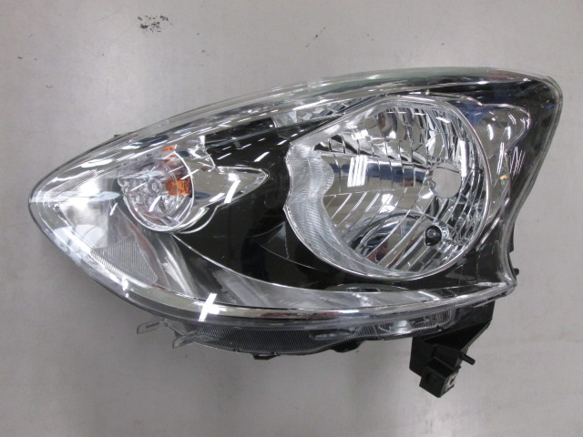 NISSAN MICRA 14- FARO IZQUIERDO C/REG ELECTRICO INTERIOR NEGRO
 REF: 108.805402