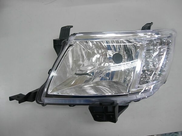 TOYOTA HILUX 11- FARO IZQUIERDO MANUAL/ELECTRICO H4
 REF: 108.908302