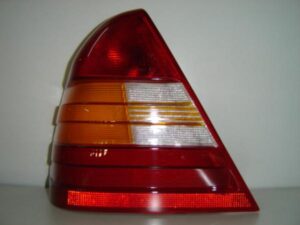Cristal Trasero Izquierdo (rojo/blanco/amarillo) Mercedes C W202 93- Ref 103F13081821