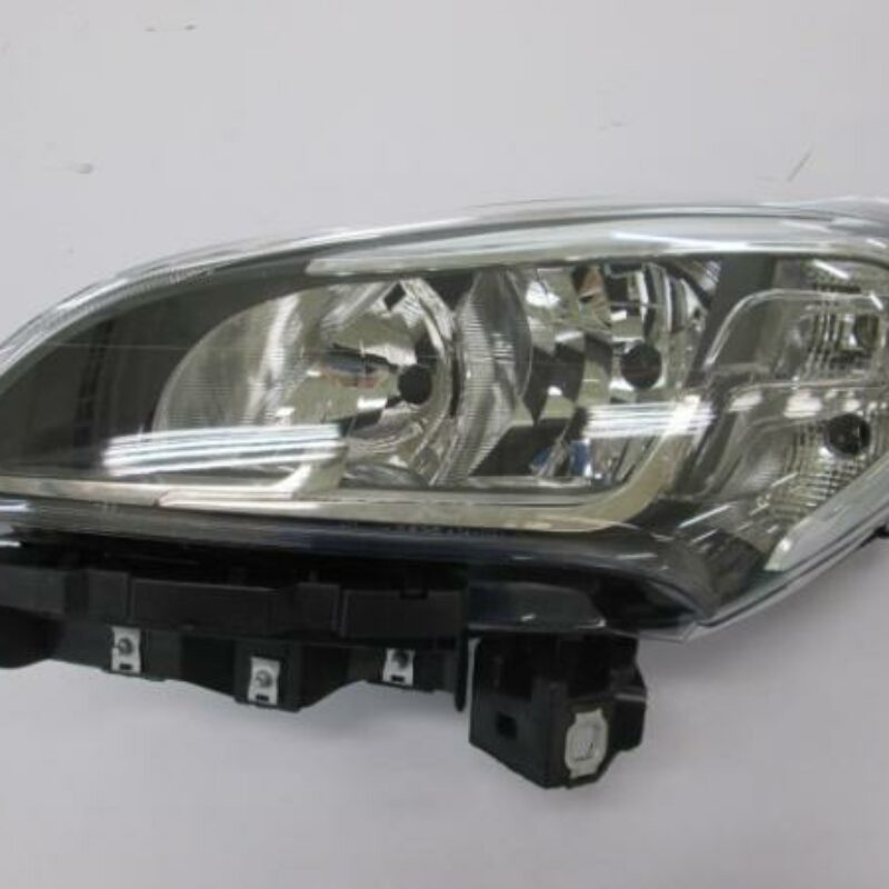 Faro Izquierdo Eléctrico Con Motor (h7/h7) Fiat Doblo 15- Ref 101.09761002