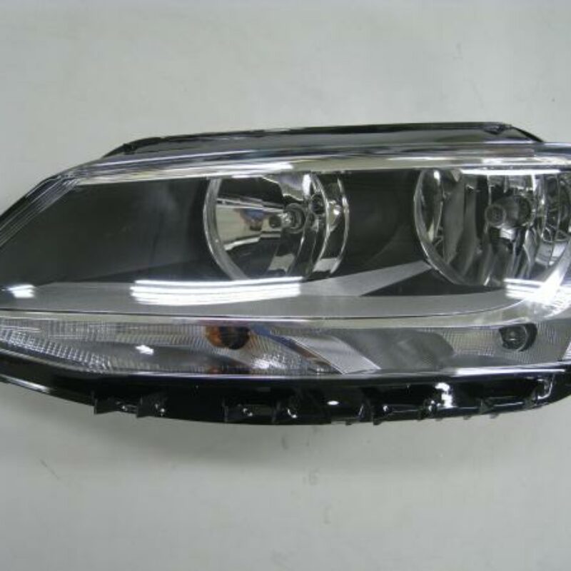 Faro Izquierdo Eléctrico Con Motor Interior Oscuro (h7) Vw Jetta 11- Ref 101.23491002
