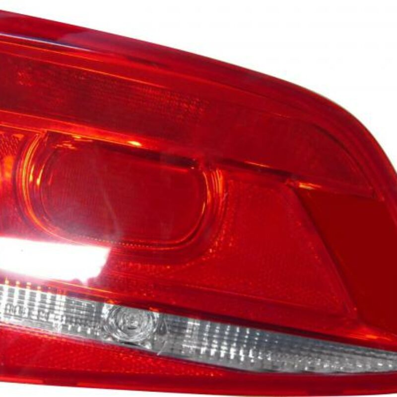 Piloto Trasero Derecho (4p Mala) Vw Passat 10- Ref 103F23510778