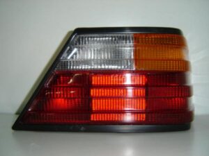 Piloto Trasero Derecho Mercedes W124 85- Ref 103F13061770