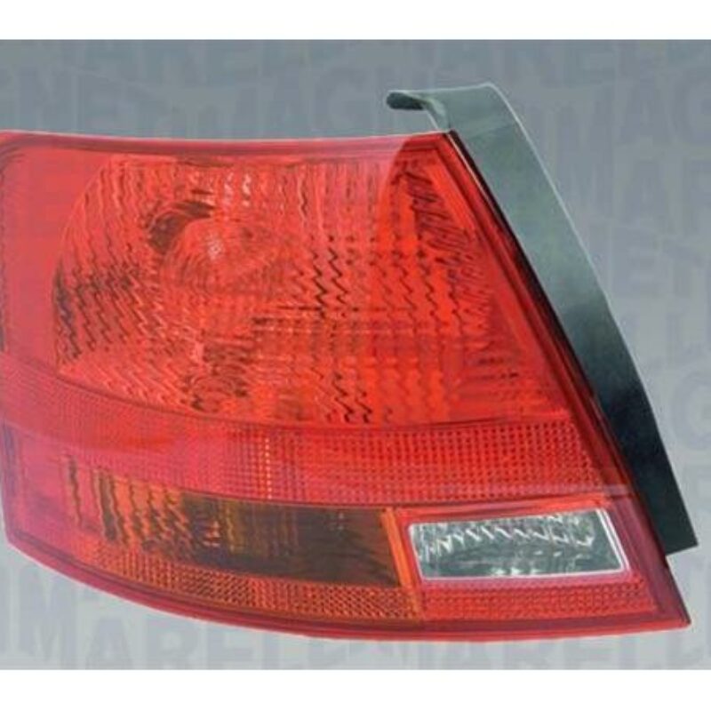 Piloto Trasero Izquierdo Punta Magneti Marelli Audi A4 Avant 04- Ref 104.LLF372